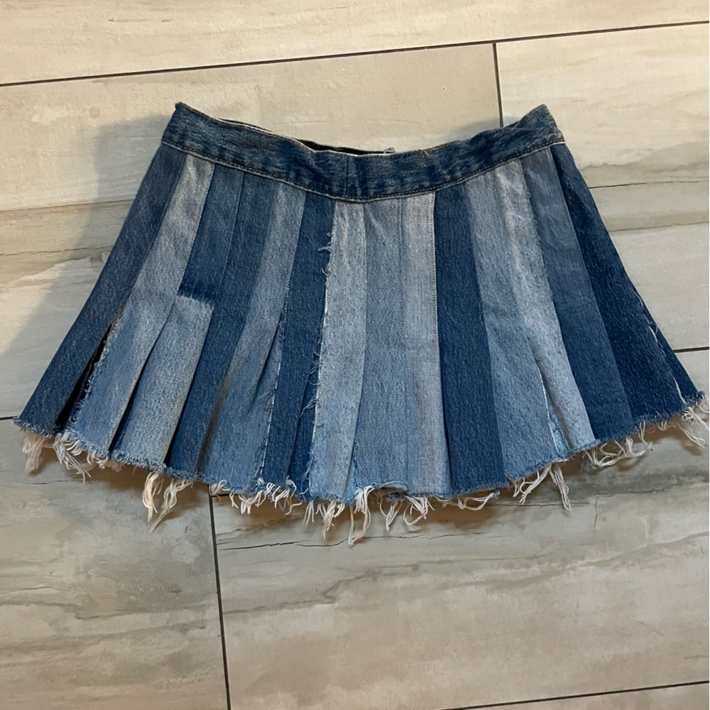 Levis re/done denim multi tone pleated flounce skirt S - Picture 4 of 10